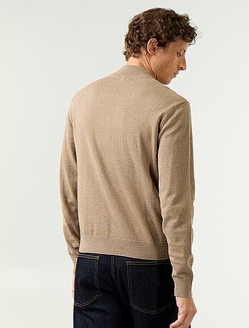Pull en maille fine jauge avec col montant