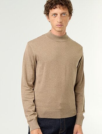 Pull en maille fine jauge avec col montant
