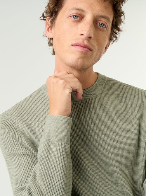 Pull en maille gaufrée à col rond - Kiabi