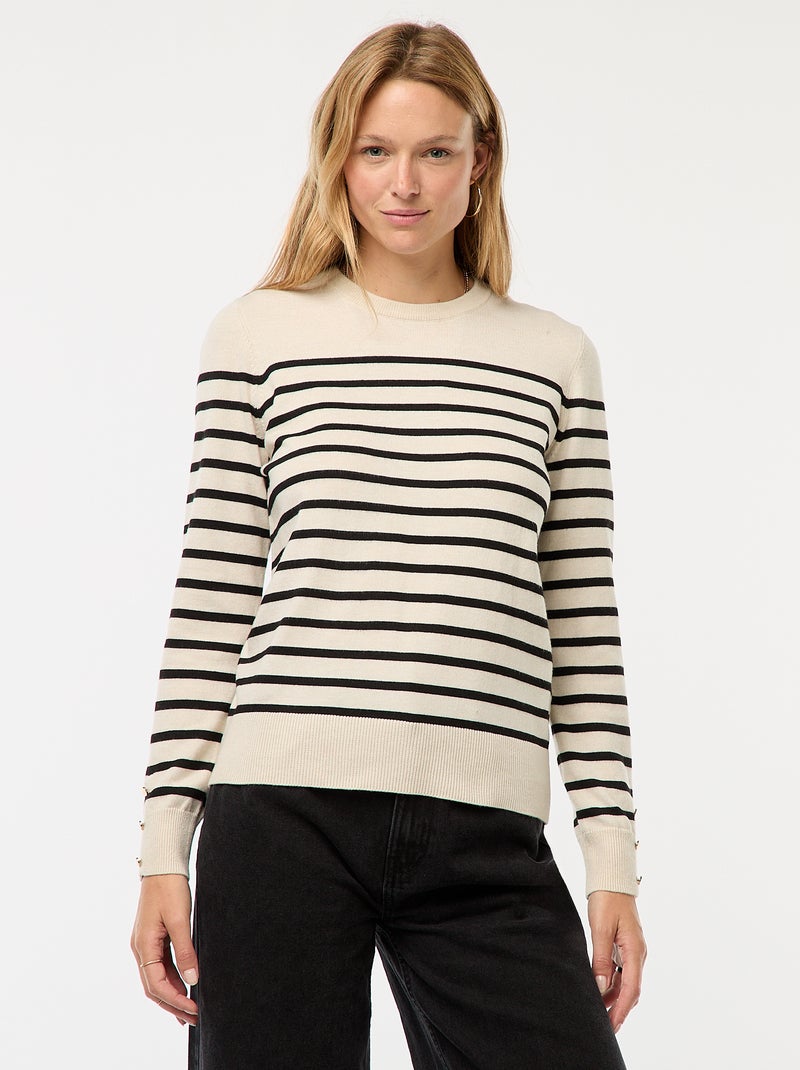 Pull en maille léger col rond