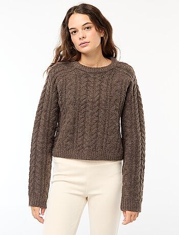 Pull en maille torsadée