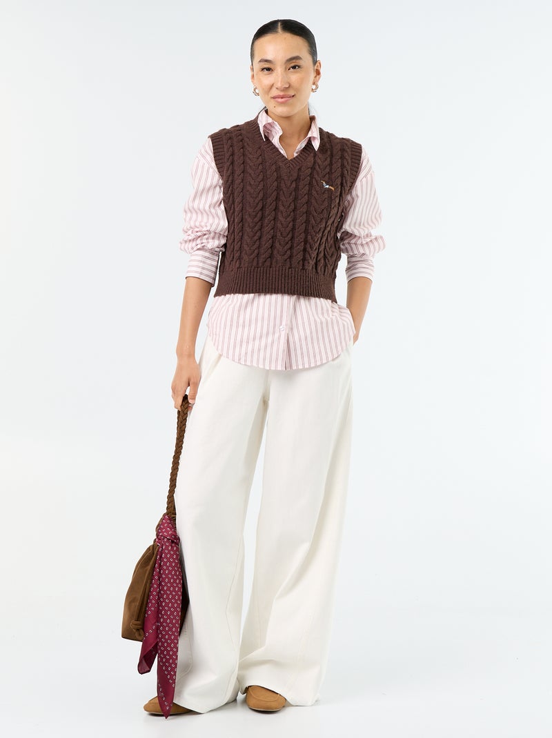 Pull en maille torsadée sans manches Marron - Kiabi