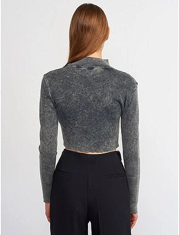 Pull femme court en maille côtelée à col montant dilvin