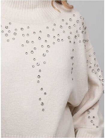 Pull maille col montant orné de strass kobilie