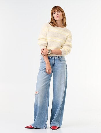 Pull poilu rayé à col rond