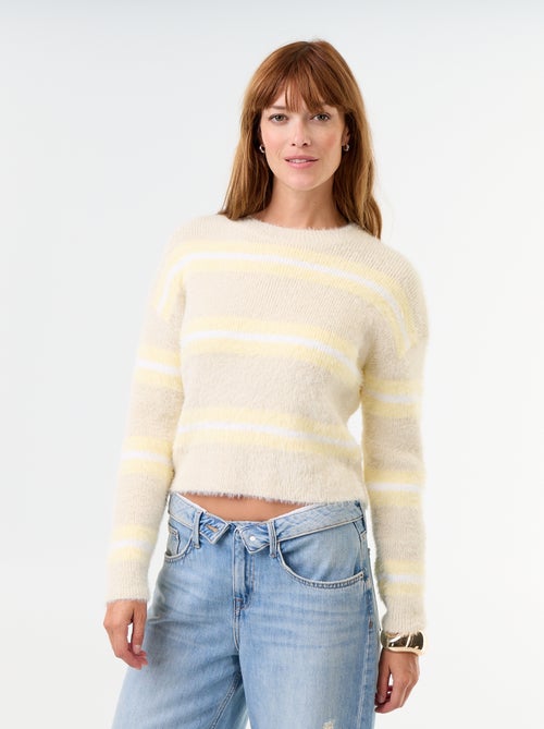 Pull poilu rayé à col rond - Kiabi