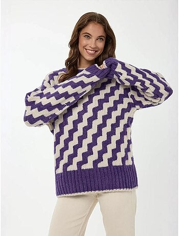 Pull ras du cou à motif zigzag