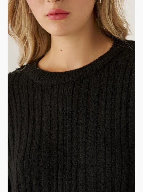 Pull ras du cou coupe décontractée - Kiabi Pull ras du cou coupe décontractée - Kiabi