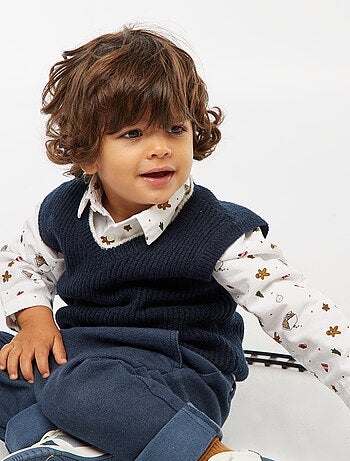 Pull sans manche col V