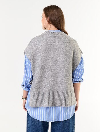 Pull sans manches avec nouette sur les côtés