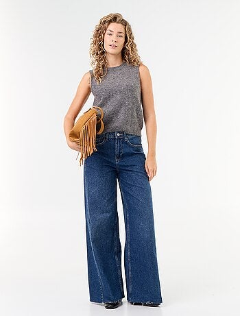 Pull uni en maille chaude sans manches