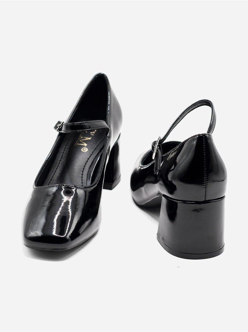 Pumps met riempje en gesp Zwart Zwart - Kiabi
