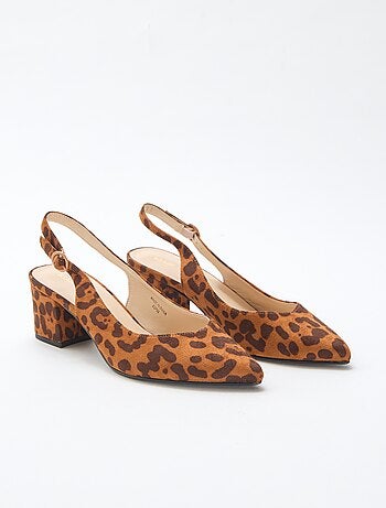 Pumps met spitse neus