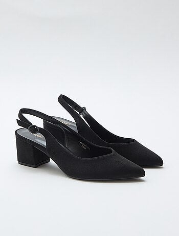 Pumps met spitse neus