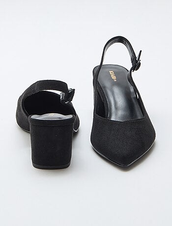 Pumps met spitse neus