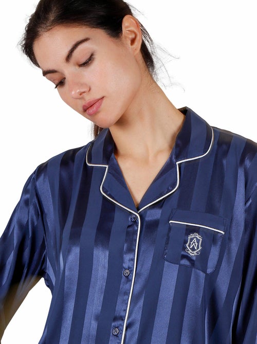 Pyjama chemise et pantalon satin stripes - Kiabi Pyjama chemise et pantalon satin stripes - Kiabi