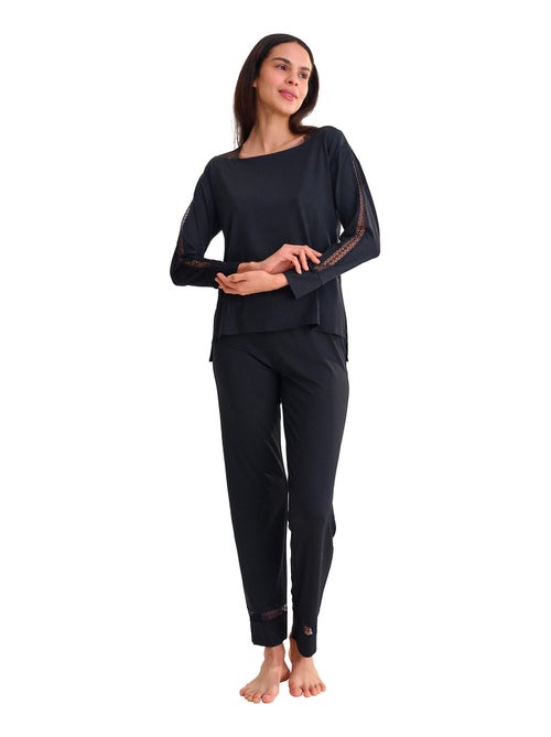 Pyjama pantalon top manches longues adventure - Kiabi Pyjama pantalon top manches longues adventure - Kiabi