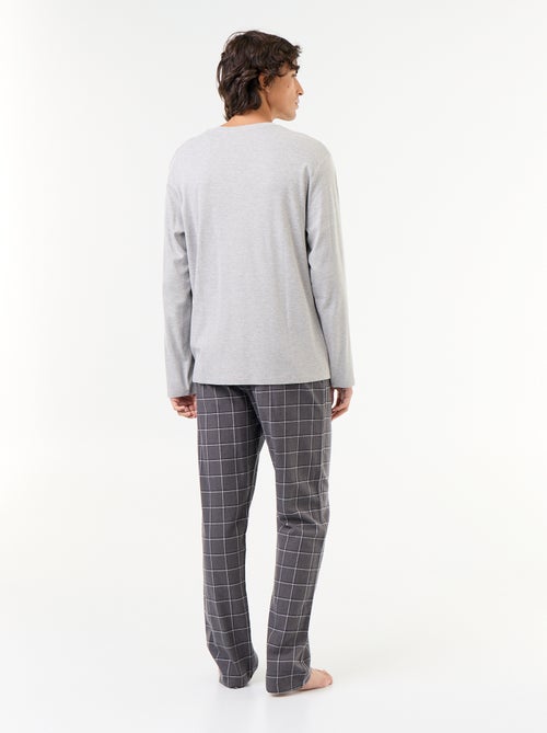 Pyjama T-shirt + flanellen broek - 2-delig - Kiabi Pyjama T-shirt + flanellen broek - 2-delig - Kiabi
