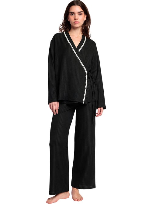 Pyjamabroek grote tuniek met twee rijen knopen luxury stitching - Kiabi Pyjamabroek grote tuniek met twee rijen knopen luxury stitching - Kiabi