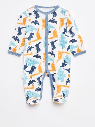 Pyjama/slaappakje van velours met voetjes en motiefje