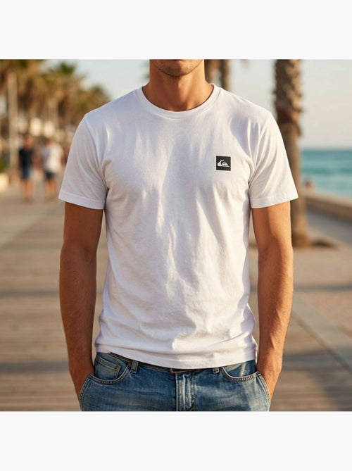 Quiksilver Pack de 2 T Shirts Homme 100% Coton Col Rond ou Col V - Kiabi Quiksilver Pack de 2 T Shirts Homme 100% Coton Col Rond ou Col V - Kiabi