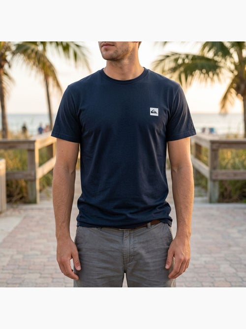 Quiksilver Set van 2 heren T-shirts 100% katoen, ronde hals of V-hals - Kiabi Quiksilver Set van 2 heren T-shirts 100% katoen, ronde hals of V-hals - Kiabi