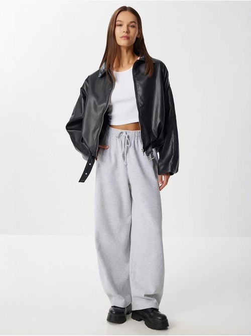 Ravissant blouson aviateur en similicuir istanbul - Kiabi Ravissant blouson aviateur en similicuir istanbul - Kiabi