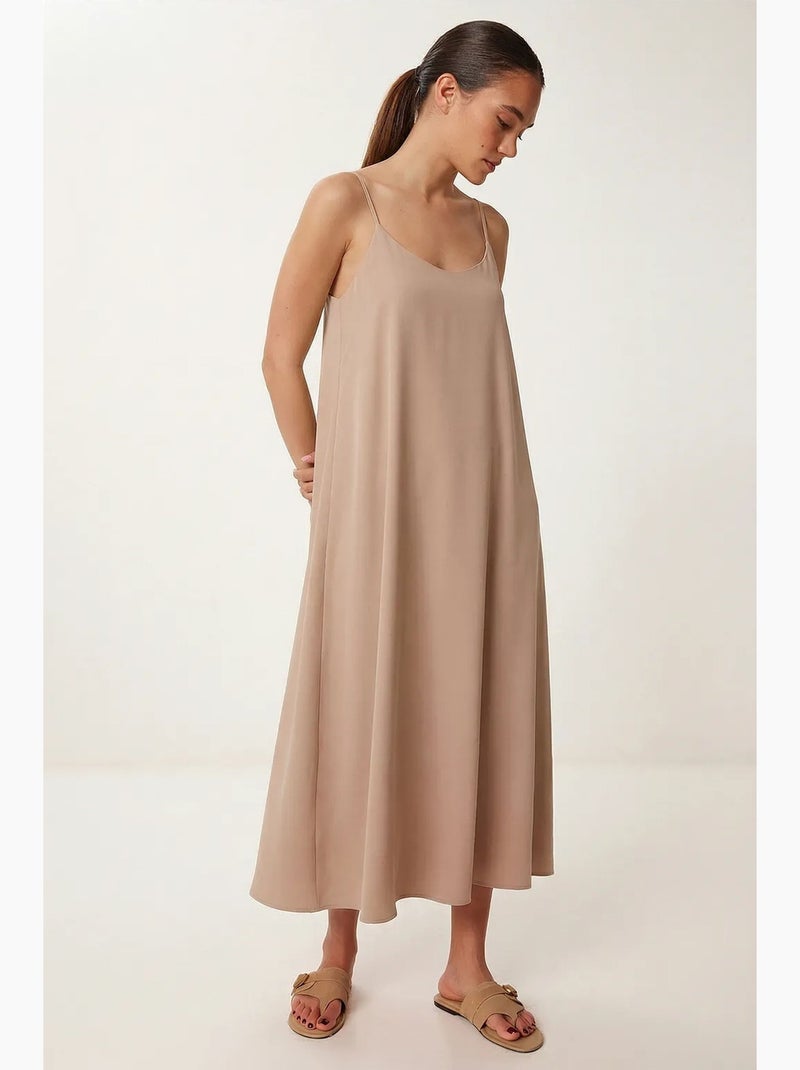 Ravissante robe longue sans manches à col en u istanbul Beige argile - Kiabi