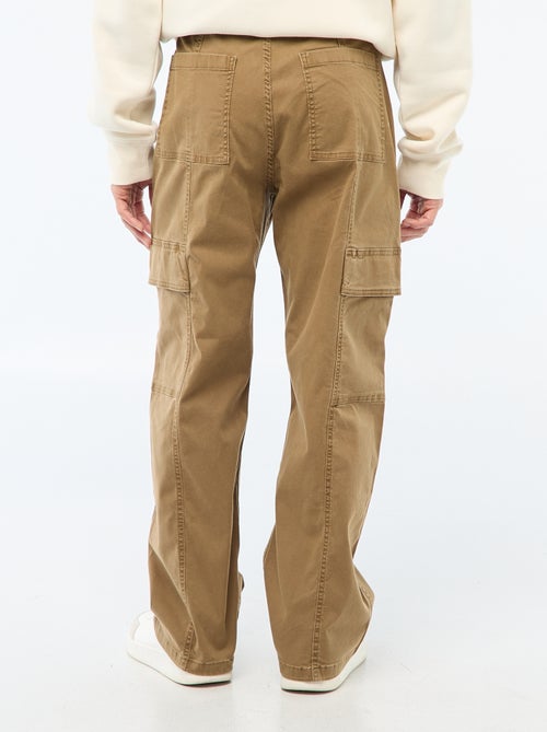 Recht / regular-fit effen broek met zakken - Kiabi