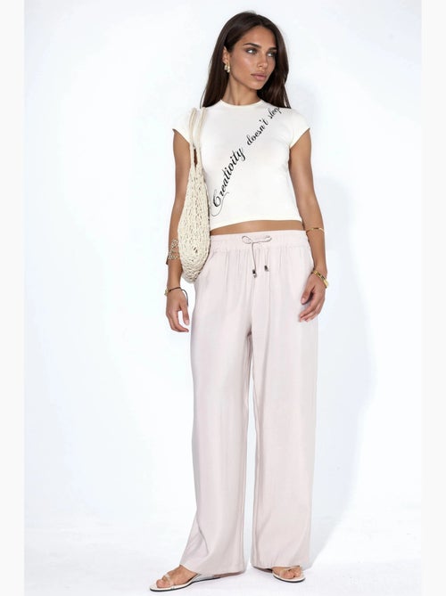 Rechte broek met elastische taille en modal-touch hiccup - Kiabi Rechte broek met elastische taille en modal-touch hiccup - Kiabi