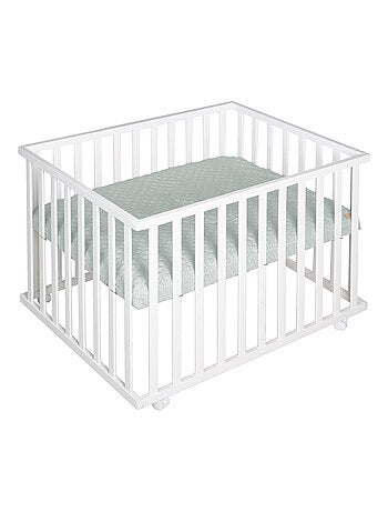 Rechthoekige houten babybox met waterafstotend boxkleed 'roba style' roba