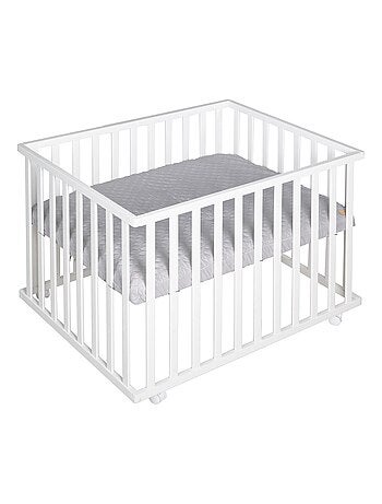 Rechthoekige houten babybox met waterafstotend boxkleed 'roba style' roba