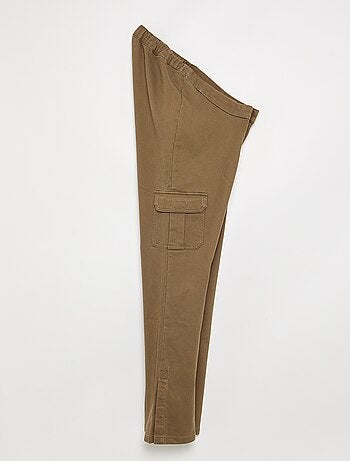 Regular broek met klepzakken - gemakkelijk aan te trekken collectie