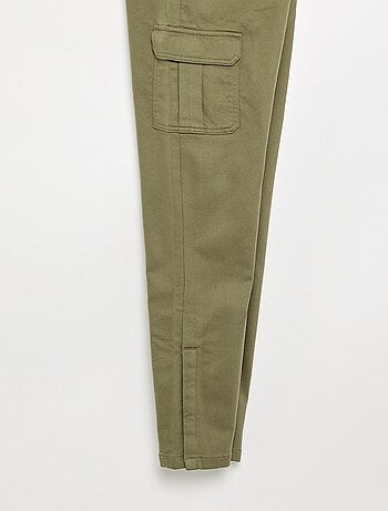 Regular broek met klepzakken - gemakkelijk aan te trekken collectie