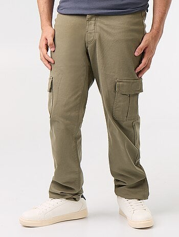 Regular broek met klepzakken - gemakkelijk aan te trekken collectie