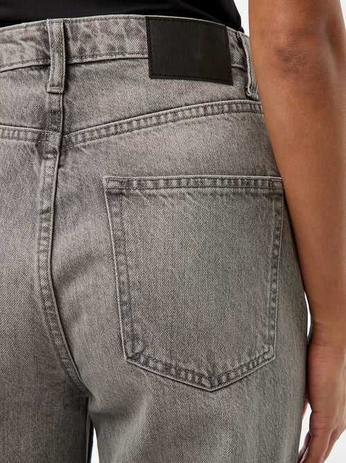 Regular-fit jeans met hoge taille en brede omslag - Kiabi