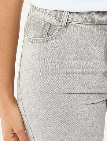 Straight fit jeans - L28