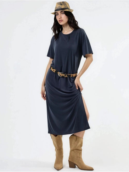 Relaxed fit midi-jurk hiccup - Kiabi Relaxed fit midi-jurk hiccup - Kiabi