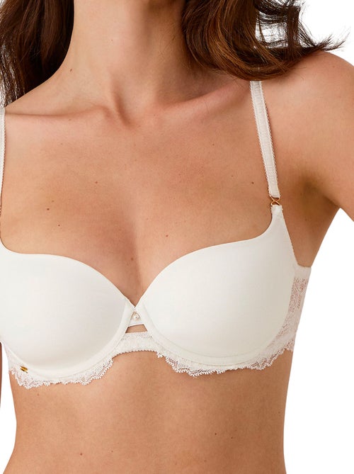 Renatta -beugelbeha met voorgevormde cups voor een mooi silhouet bruiloft - Kiabi Renatta -beugelbeha met voorgevormde cups voor een mooi silhouet bruiloft - Kiabi