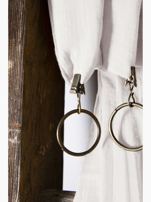Rideau ajustable double gaze de coton avec 8 anneaux pince gaïa – hauteur modulable - Kiabi Rideau ajustable double gaze de coton avec 8 anneaux pince gaïa – hauteur modulable - Kiabi