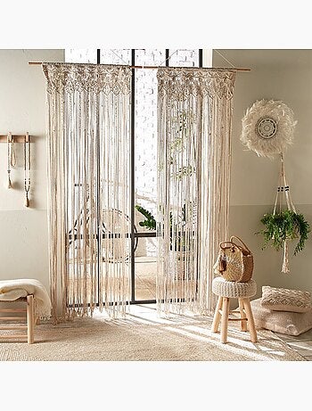 Rideau en macramé et coton avec barre de suspension en bois