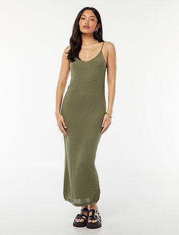 Robe à bretelles coupe midi en crochet