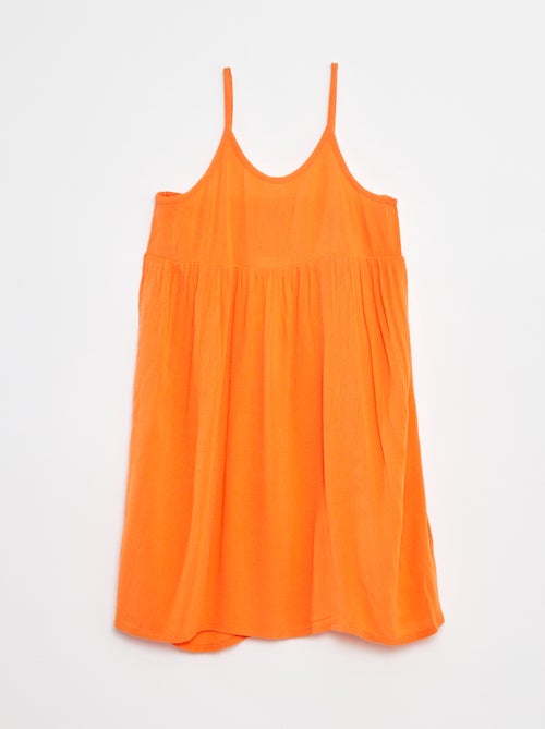 Robe à bretelles en maille crêpe - Kiabi