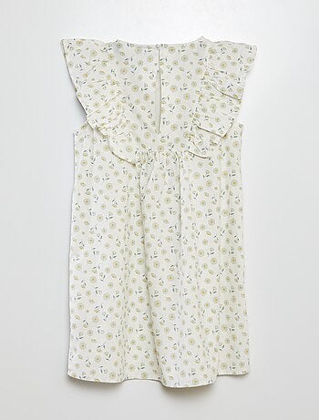 Robe à manches courtes avec détails volantés