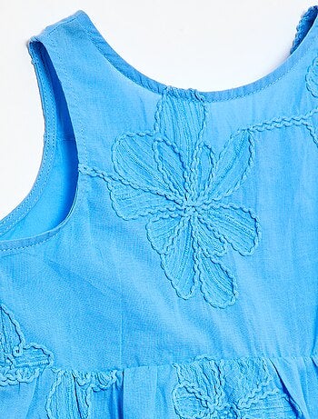 Robe avec broderies fleurs