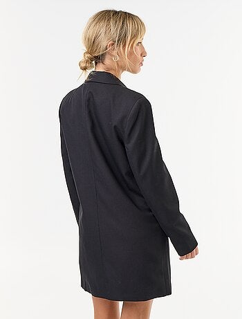Robe blazer mi-longue avec boutons dorés
