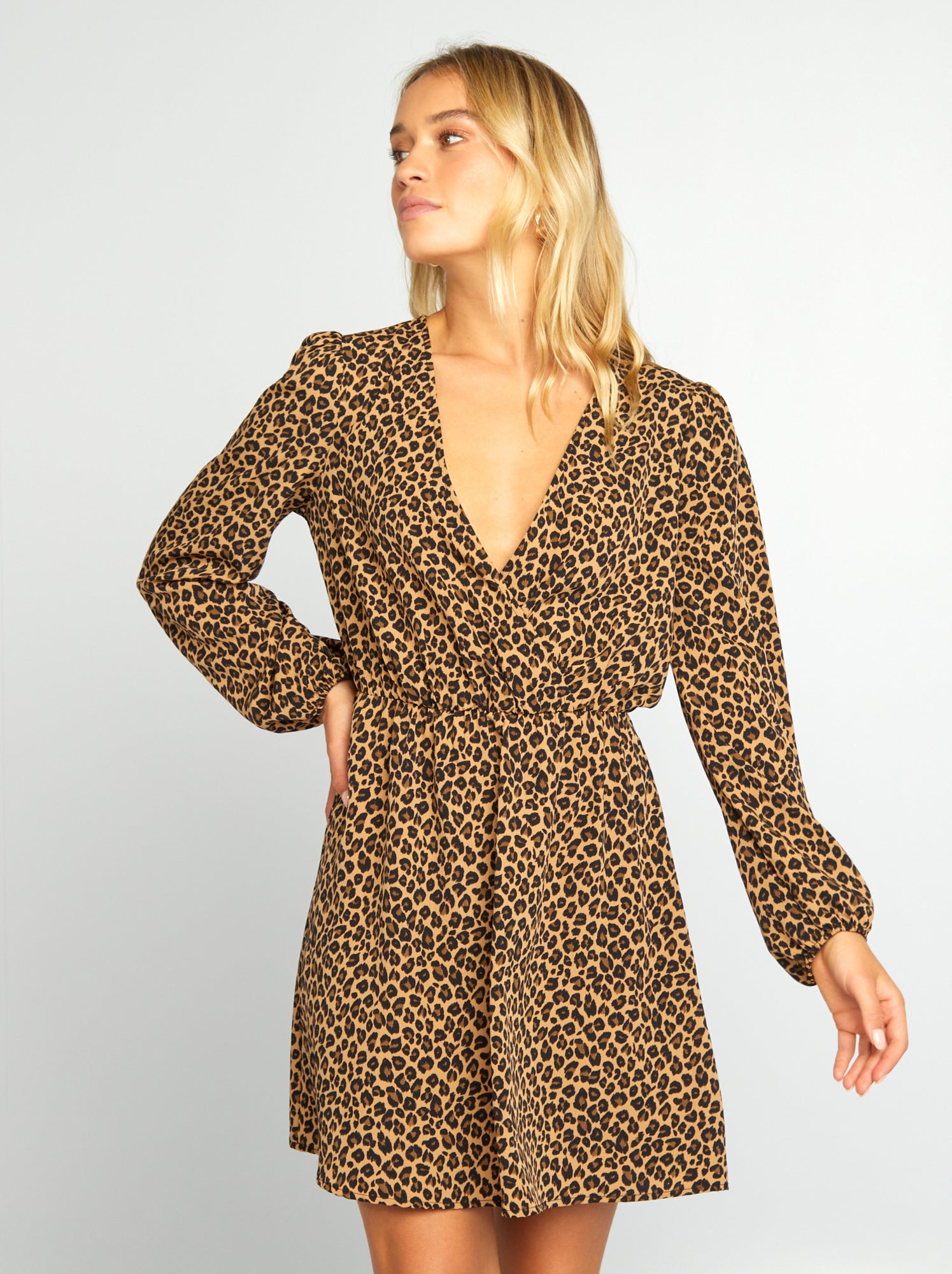 Cache coeur leopard best sale