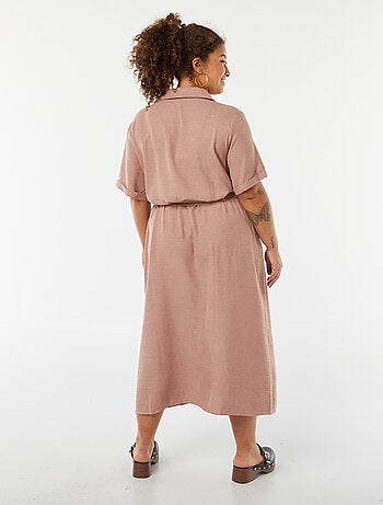 Robe chemise coupe midi manches courtes avec ceinture