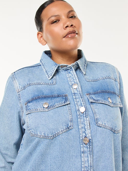 Robe chemise courte en jean finition à crû - Kiabi