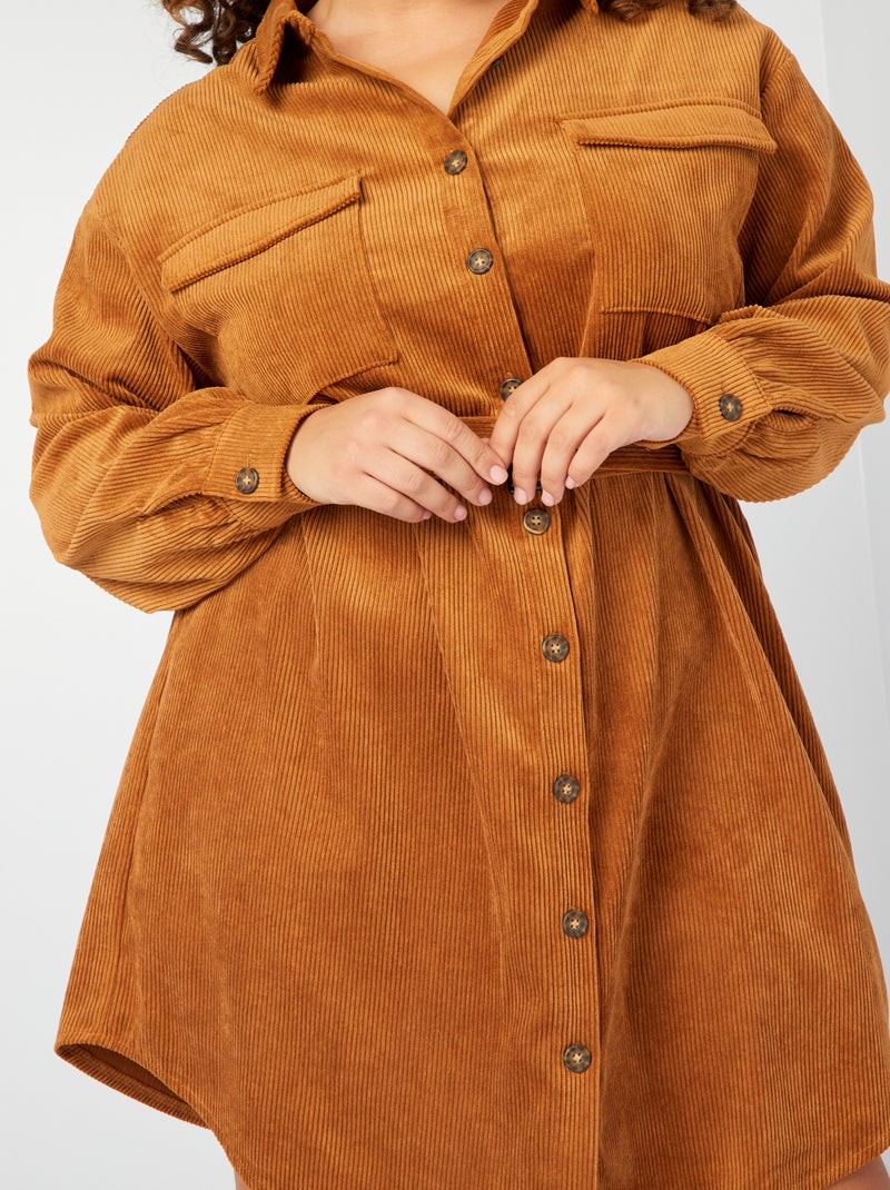 Robe chemise en velours côtelé Marron - Kiabi